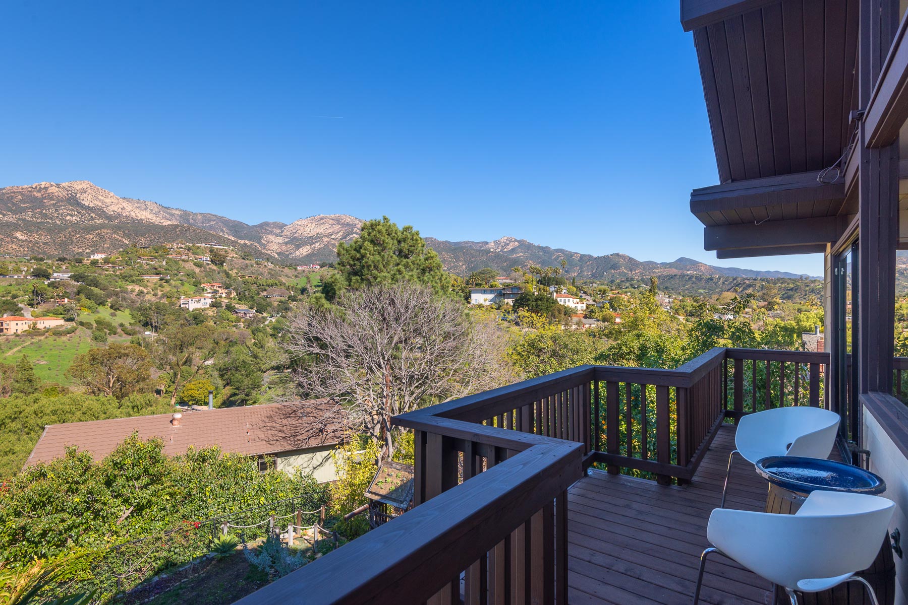 2846 Ben Lomond Drive Mountain View Contemporary Designed by Donald Hoppen Team Scarborough